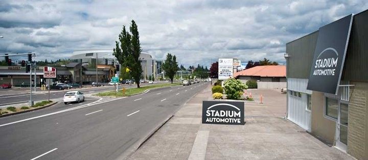 Stadium Automotive photo 4